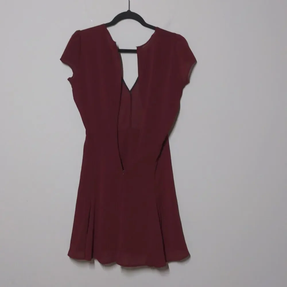 Reformation Burgundy Dress V-neck Fit and Flare Cap Sleeves S - Picture 6 of 9